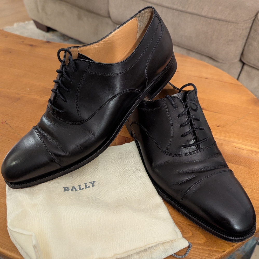 Bally Men's Classic Black Oxfords